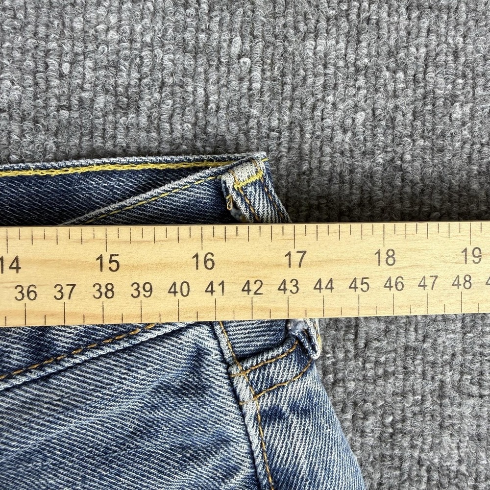 Levis 505 Jeans Mens 34x30 Light Wash Blue Straight Denim Stain Workwear - Picture 6 of 9